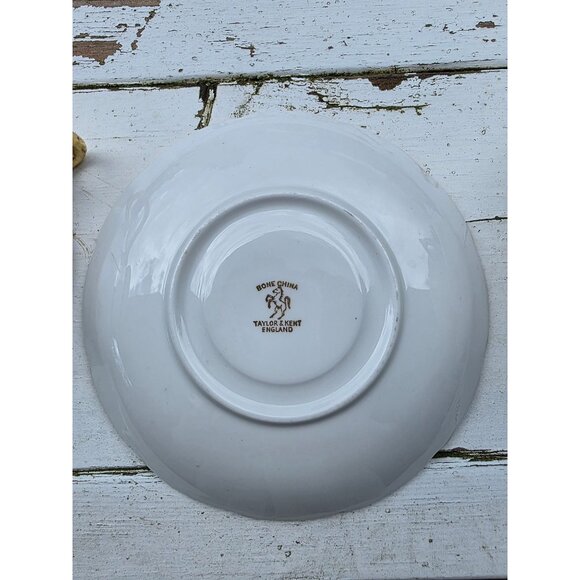 Vintage Taylor & Kent Bone China Teacup & Saucer With Gold Trim & Leaf Design - Picture 5 of 6